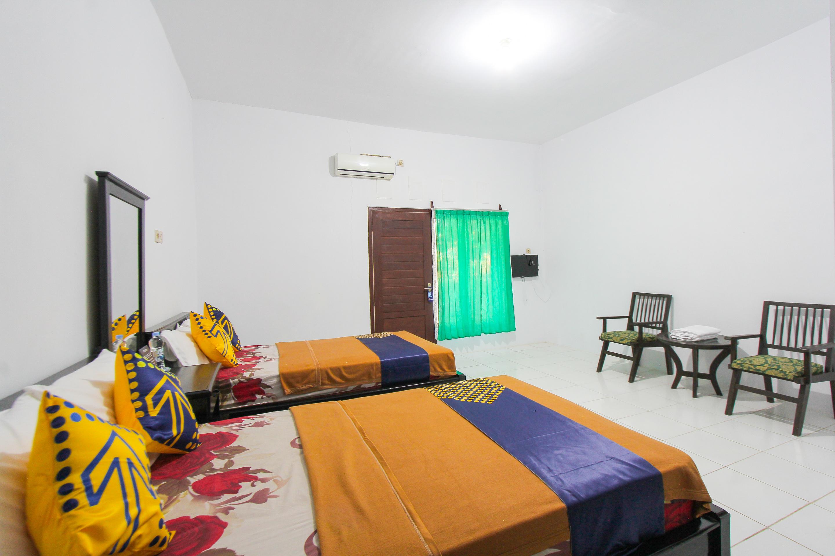 Oyo 2042 Zam Zam Family Syariah Hotel Ketapang  Exterior photo
